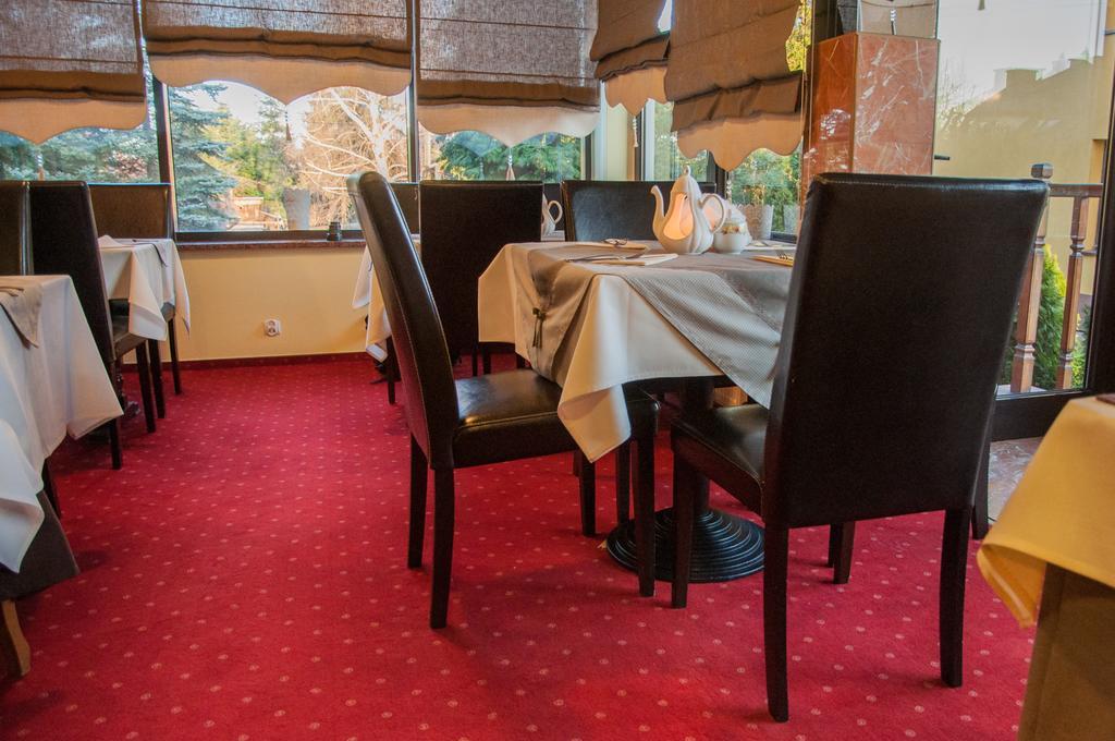 Hotel Rypsowka Новы Сонч Экстерьер фото